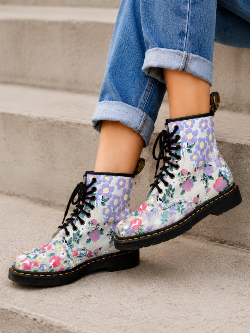Dr. Martens 1460 Pascal Floral Mash Up Boots Womens 5 Rare Print